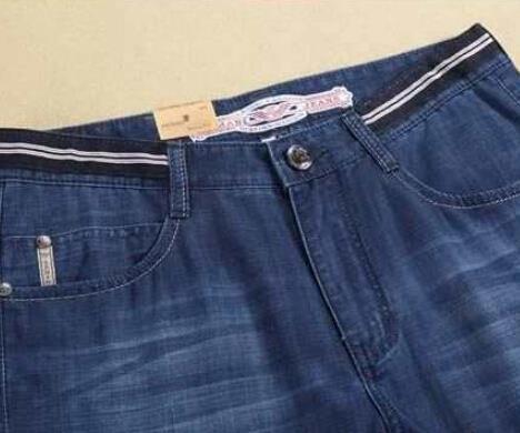 ARMANI アルマーニ偽物 ストレートデニムパンツ 重宝するアイテム