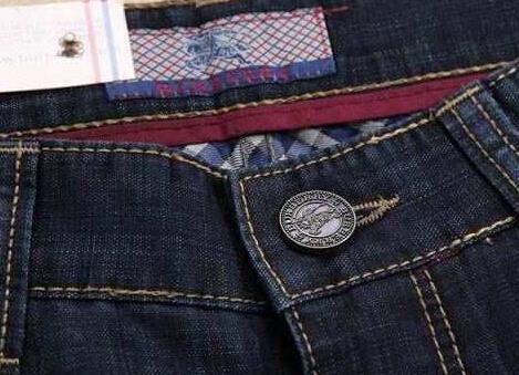 BURBERRY バーバリー コピー品激安デニムパンツ