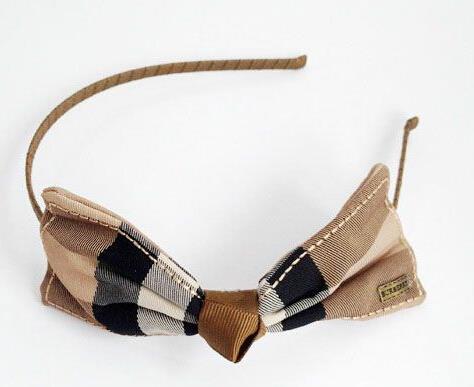 欧米韓流/雑誌 2015BURBERRY バーバリー偽物 チェック蝶結び カチューシャ 髪飾り