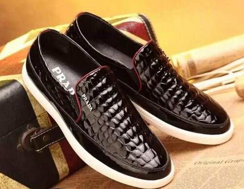 PRADA プラダ コピー通販 カジュアルシューズ 