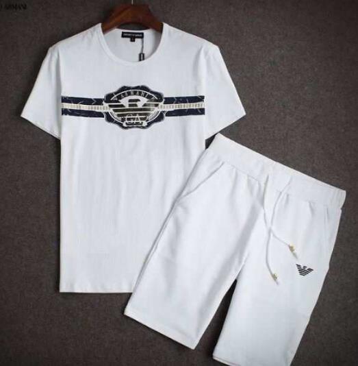 ARMANI アルマーニ 偽物 半袖Tシャツ