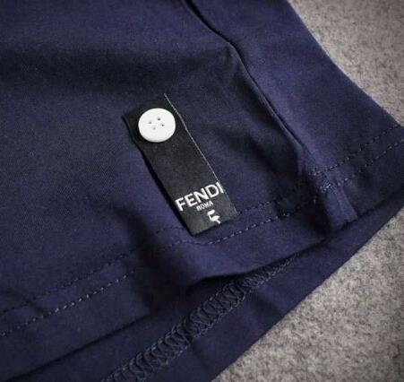 FENDI フェンディ 偽物 半袖Tシャツ