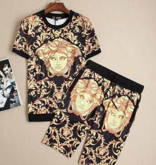 VERSACE ヴェルサーチ 偽物 半袖Tシャツ 上下セット