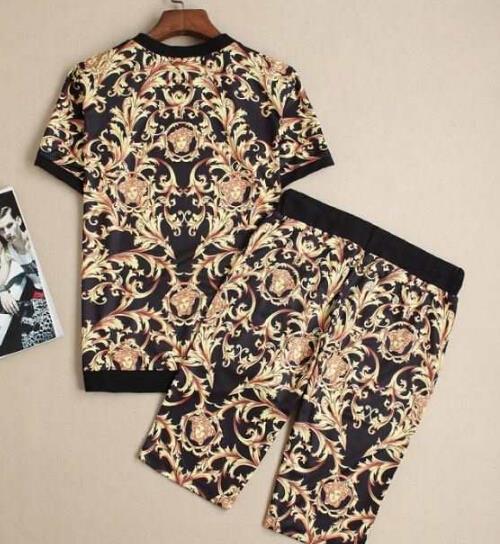 VERSACE ヴェルサーチ 偽物 半袖Tシャツ 上下セット