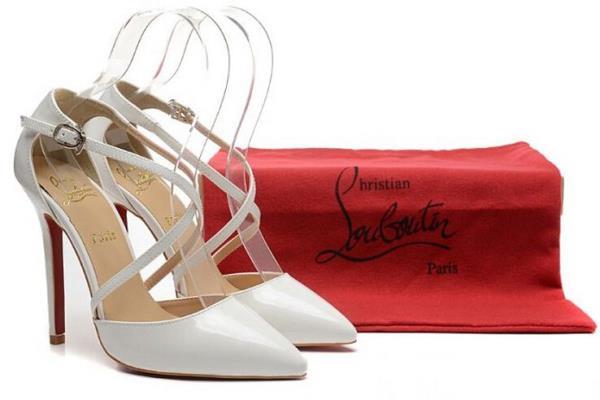 Christian Louboutinクリスチャンルブタン エナメル革 ハイヒール 