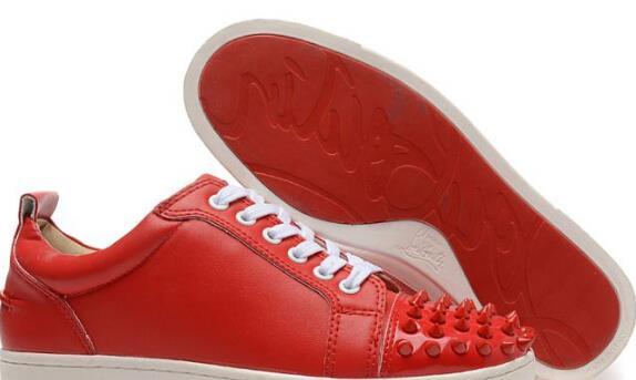 Christian Louboutinクリスチャンルブタン  スパイクカップルの靴 スニーカー