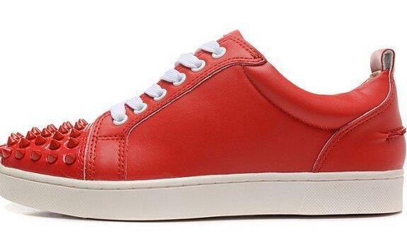Christian Louboutinクリスチャンルブタン  スパイクカップルの靴 スニーカー