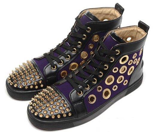 Christian Louboutinクリスチャンルブタン スパイク 穴が付くデザイン スニーカー