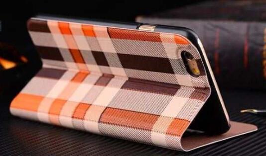 BURBERRY バーバリー iPhone6 専用携帯ケース