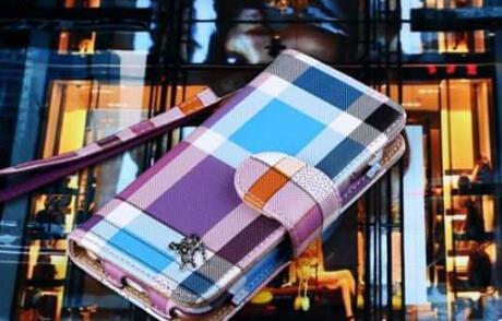 BURBERRY バーバリー iPhone6 専用携帯ケース