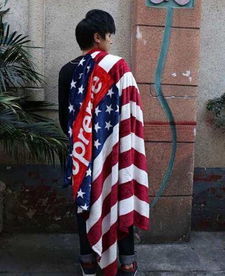 SUPREME シュプリーム テレビ用カバー