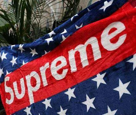 SUPREME シュプリーム テレビ用カバー