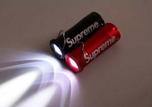 SUPREME シュプリーム 懐中電灯