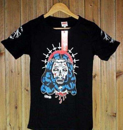 SUPREME シュプリーム 半袖Tシャツ