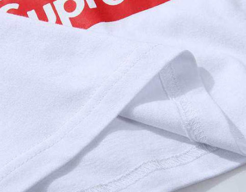 SUPREME シュプリーム 半袖Tシャツ