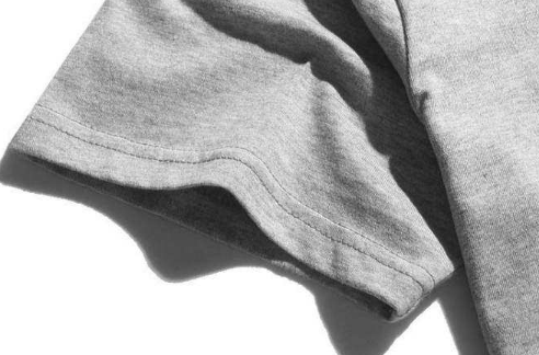 SUPREME シュプリーム 大特価 半袖Tシャツ
