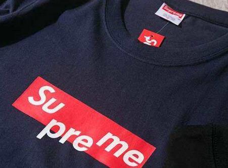 SUPREME シュプリーム 半袖Tシャツ