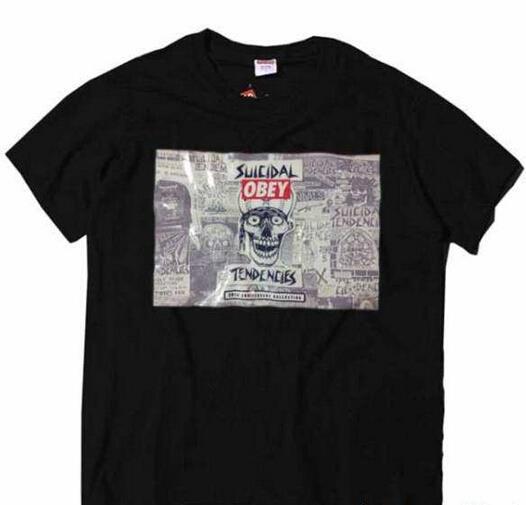 シュプリーム 大人のおしゃれに 半袖Tシャツ