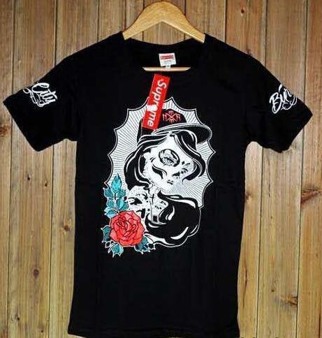 SUPREME シュプリーム 半袖Tシャツ
