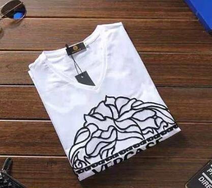 VERSACEヴェルサーチ半袖Tシャツ