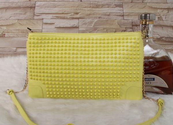 クリスチャンルブタン Christian Louboutin スパイク ショルダーバッグ