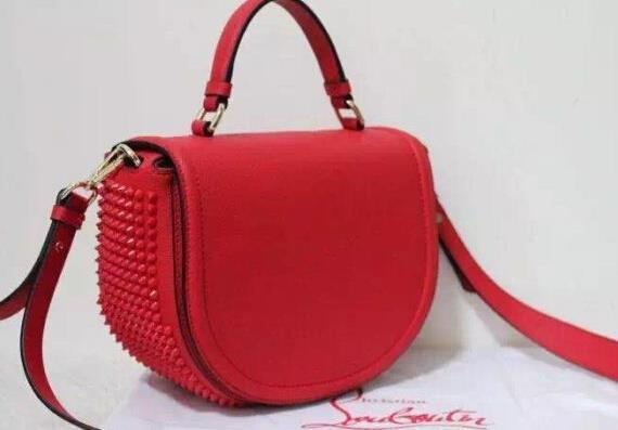 クリスチャンルブタン Christian Louboutin スパイク ショルダーバッグ