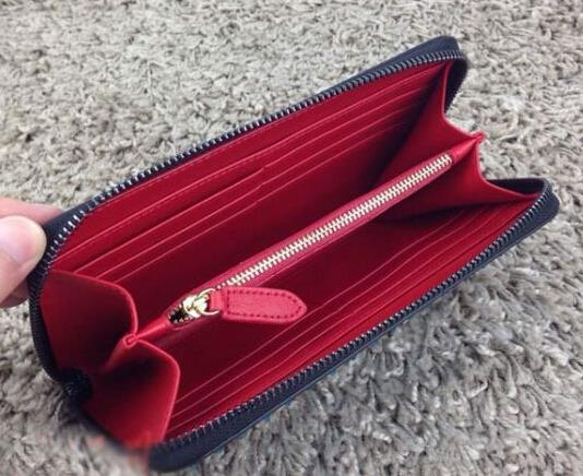 クリスチャンルブタンChristian Louboutin