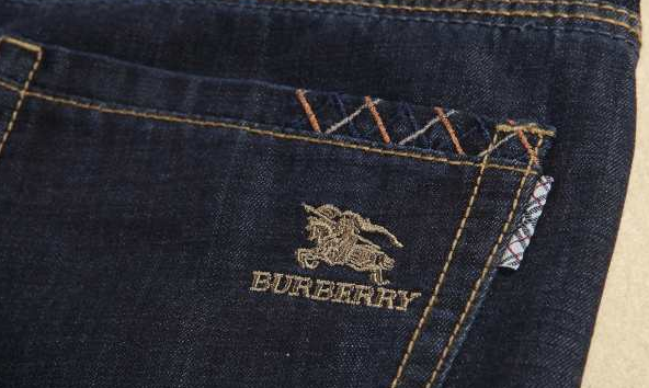 BURBERRY バーバリー ストレートデニムパンツ