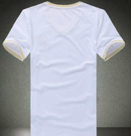 VERSACE ヴェルサーチ SALE!今季 半袖Tシャツ