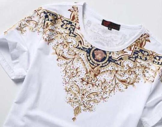 VERSACE ヴェルサーチ SALE!今季 半袖Tシャツ