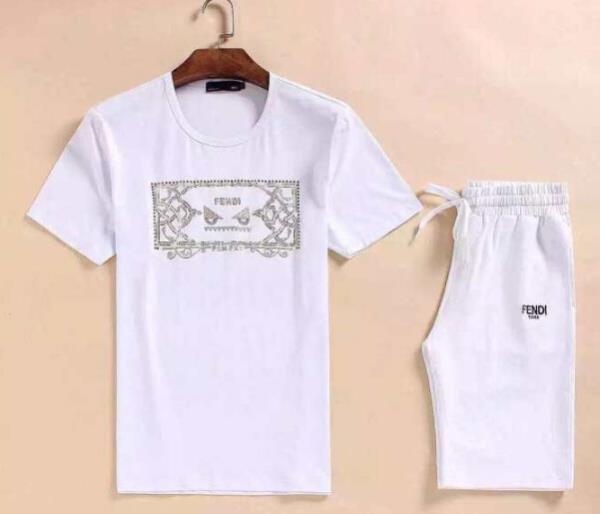 FENDI フェンディ 半袖Tシャツ 上下セット