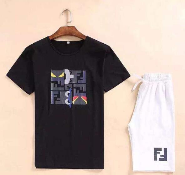 FENDI フェンディ 半袖Tシャツ 上下セット