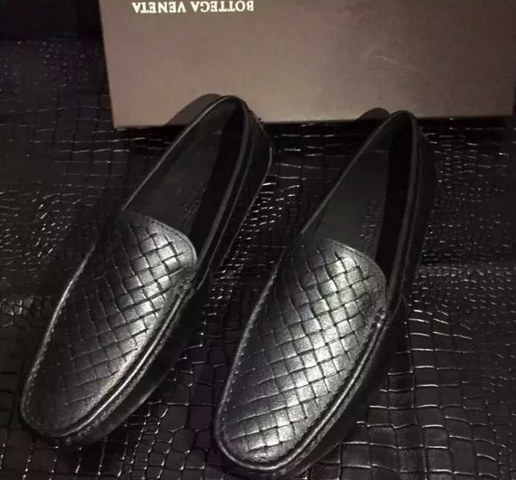  BOTTEGA VENETA ボッテガ ブランド 軽量で疲れにくい ビジネスシューズ