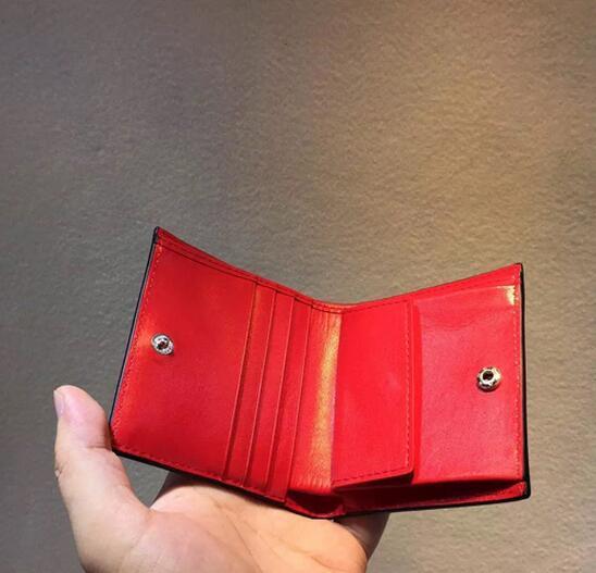プレゼントに クリスチャン ルブタン  新アイテム ウォレット 財布.
