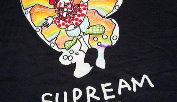 個性派　シュプリーム 　吸水速乾性に優れているＴシャツ　欠かせない美品.