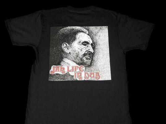 耐久性に溢れる逸品　シュプリーム 軽快な着用感がありTシャツ　ブラック.