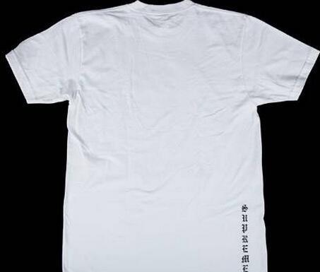 素敵なアイテム　シュプリーム ブラックサバスクロス　大活躍　Ｔシャツ　ホワイト.