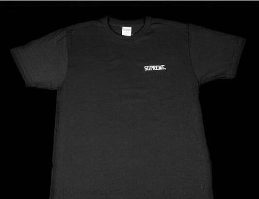 耐久性に溢れる逸品　シュプリーム 軽快な着用感がありTシャツ　ブラック.