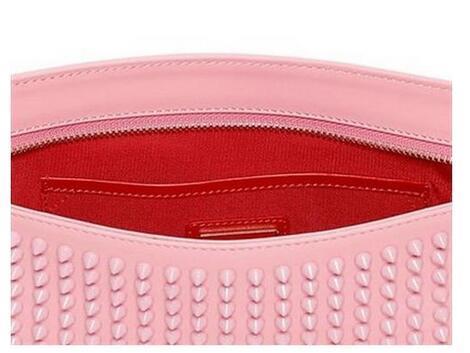 最適なアイテム　クリスチャン ルブタンコピー　 Loubiposh レザークラッチ 上品上質　バッグ.