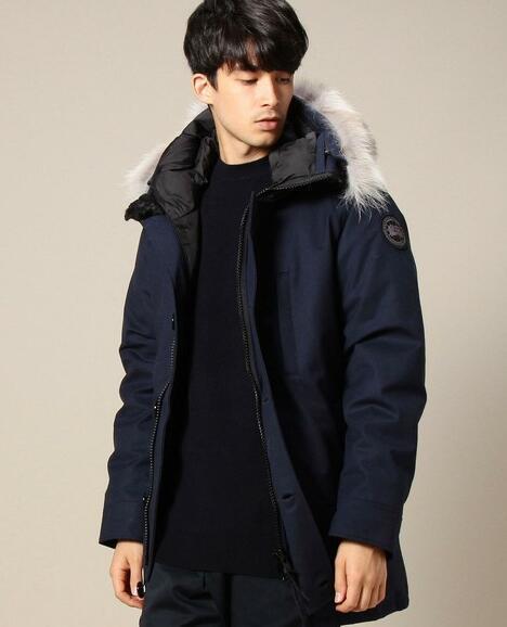 存在感に溢れるアイテム　CANADA GOOSE 　オシャレ度もスタイルアップ　ダウンジャケット.