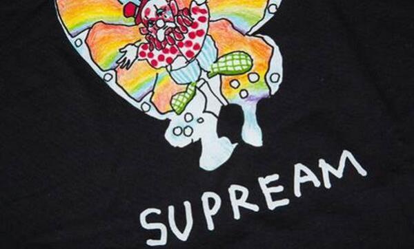 高級感あるシュプリーム ゴンズバタフライ　大定番のＴシャツ　ブラック.