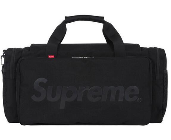 気軽にSupreme シュプリーム  Shoulder Bag　 大評価　ダッフルバッグ .