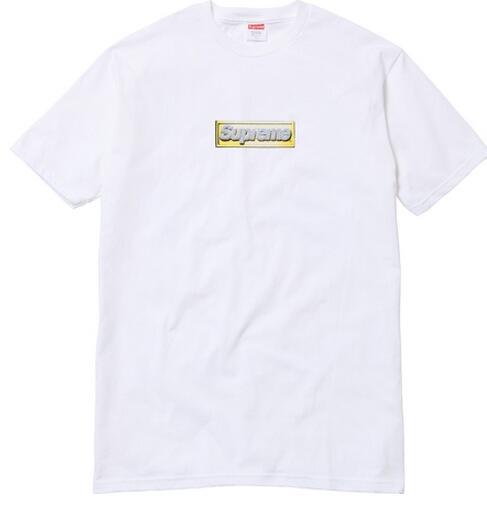 上品な印象を与えるシュプリーム　新作のブリングロゴTシャツ　ホワイト. 
