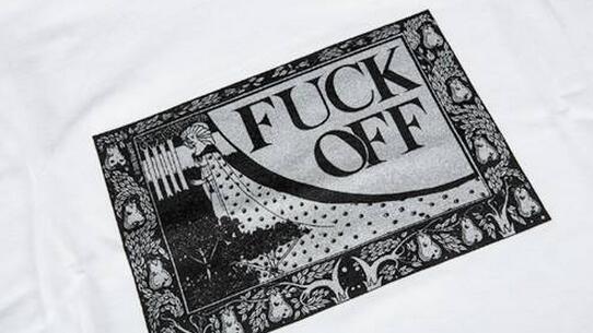  値下げるアイテム　シュプリーム ファックオフ　快適にＴシャツ　ホワイト.