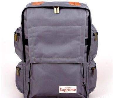 存在感をアピール　SUPREME シュプリーム　 人気 ブランドリュック.