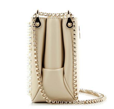 お買い得Christian Louboutin ルブタン　TRILOUBI チェーン 収納できるショルダーバッグ.