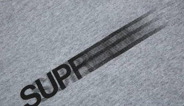 機能を兼ね備えたシュプリーム モーションロゴ  良い柔らかなＴシャツ グレー.