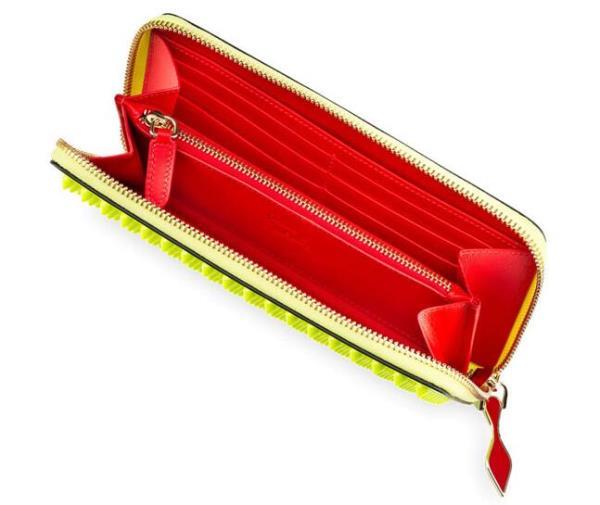 モデル愛用者多数 Christian Louboutin ルブタン 柔軟性と耐久性に優れ財布 コピー　レディースウォレット/財布 .