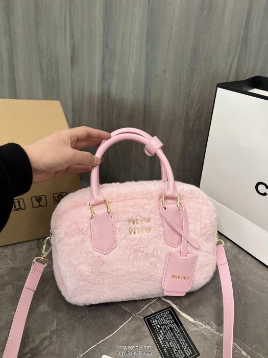 多色MIUMIUバッグ海外よりお届け　限定品涼しげに演出激安 ブランド 通販_0_2