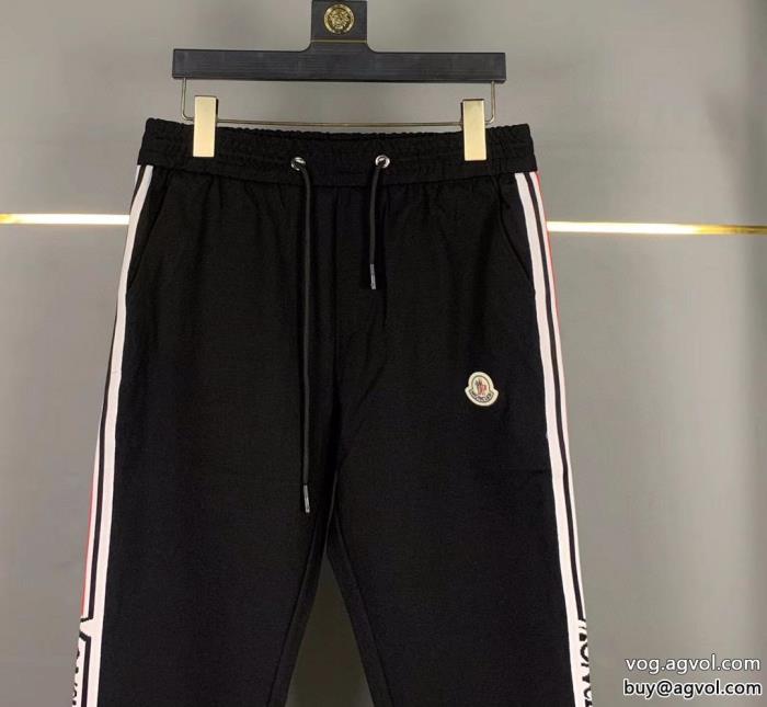 MONCLER服のセット毎年大人気商品引き続き人気のアイテムブランド 品 激安 通販_0_5